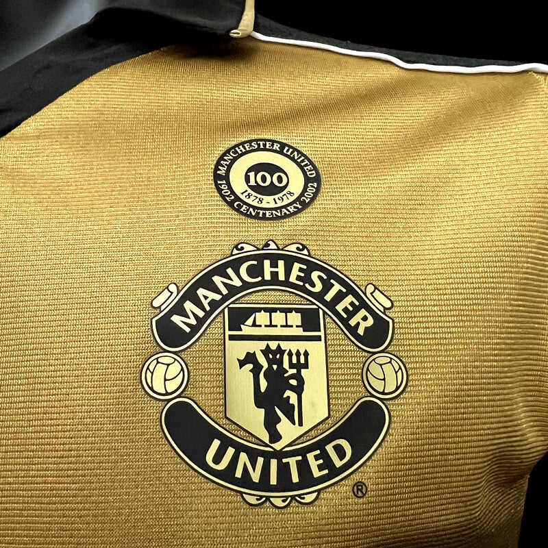 Manchester United RETRO 2001/02 Edição Centenário (Pode ser usada dos dois lados)