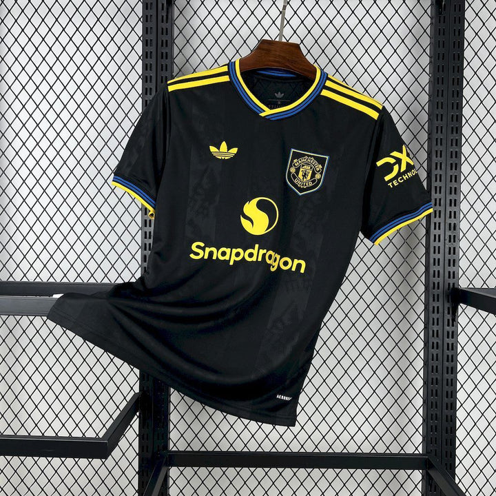 Manchester United Alternativa 2025/26